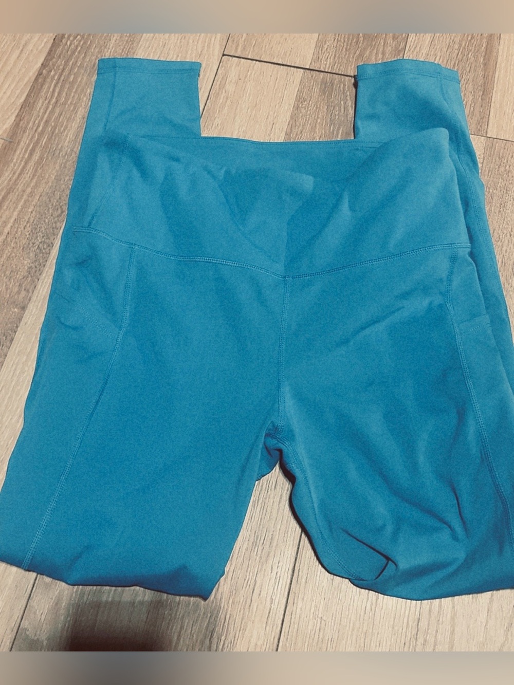 High-Waist Performance Leggings in Teal Blue